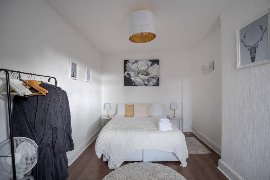 Phenix Central - Huge 3 Bed, Super Equipped Apartment. Cardiff Exterior foto