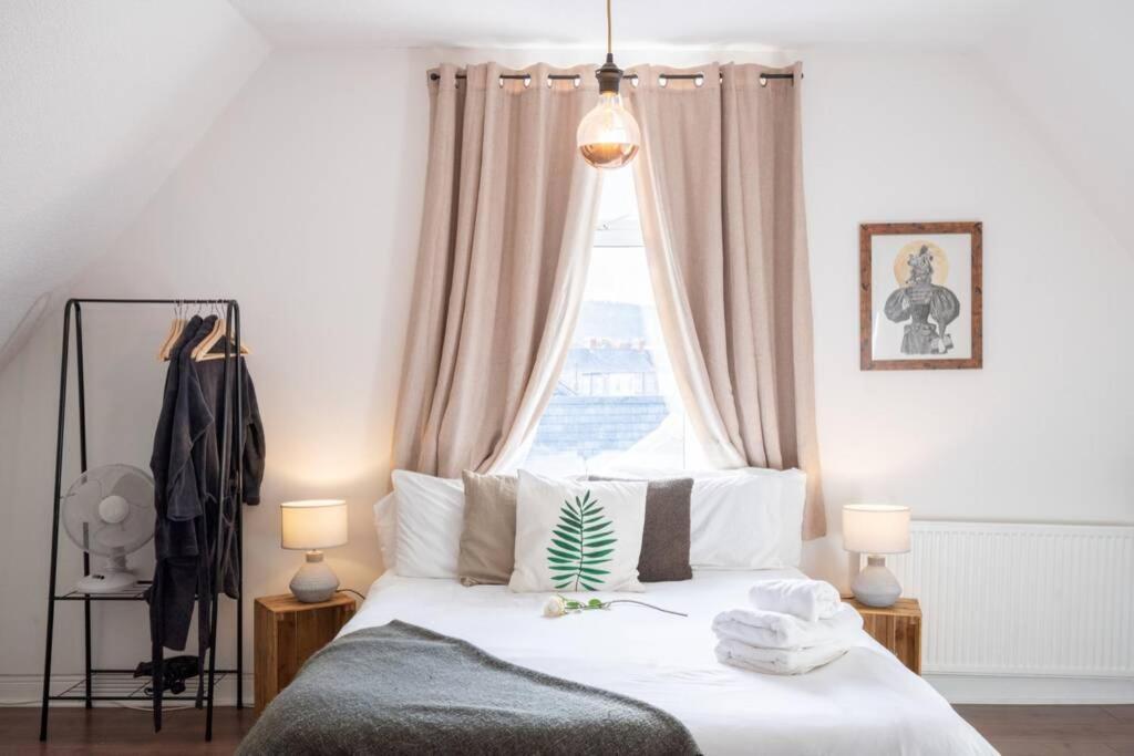 Phenix Central - Huge 3 Bed, Super Equipped Apartment. Cardiff Exterior foto
